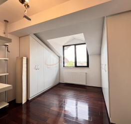 Casa, 7 camere, 310 mp Bucuresti/Pipera