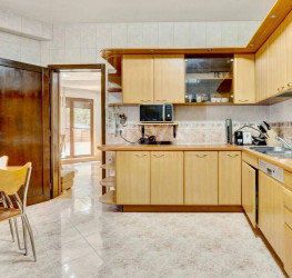 Casa, 7 camere, 312 mp Bucuresti/Pipera
