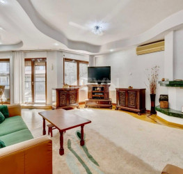Casa, 7 camere, 312 mp Bucuresti/Pipera