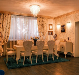 Casa, 7 camere, 315 mp Bucuresti/Domenii