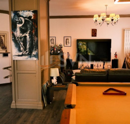 Casa, 7 camere, 315 mp Bucuresti/Domenii