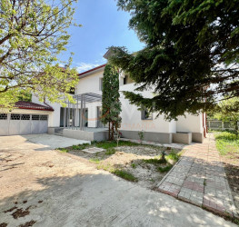 Casa, 7 camere, 330 mp Bucuresti/Bucurestii Noi