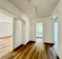 Casa, 7 camere, 330 mp Bucuresti/Bucurestii Noi