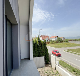 Casa, 7 camere, 340 mp Brasov/Centru