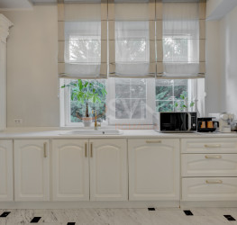 Casa, 7 camere, 350 mp Ilfov/Otopeni