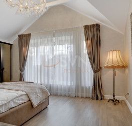 Casa, 7 camere, 350 mp Ilfov/Otopeni