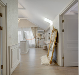 Casa, 7 camere, 350 mp Ilfov/Otopeni