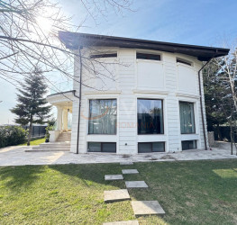 Casa, 7 camere, 359.41 mp Bucuresti/Iancu Nicolae