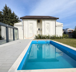 Casa, 7 camere, 359.41 mp Bucuresti/Iancu Nicolae