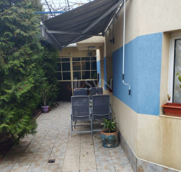 Casa, 7 camere, 360 mp Bucuresti/Splaiul Unirii (s3)