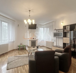 Casa, 7 camere, 400 mp Brasov/Craiter