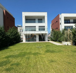 Casa, 7 camere, 450 mp Bucuresti/Baneasa