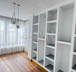 Casa, 7 camere, 450 mp Bucuresti/Baneasa