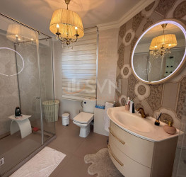 Casa, 7 camere, 460 mp Bucuresti/Colentina