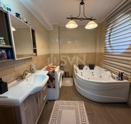 Casa, 7 camere, 460 mp Bucuresti/Colentina