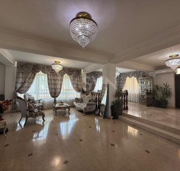 Casa, 7 camere, 460 mp Bucuresti/Colentina