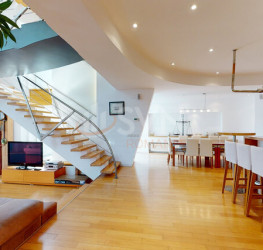 Casa, 7 camere, 469 mp Prahova/Breaza De Sus
