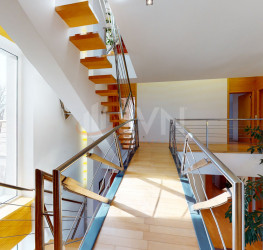 Casa, 7 camere, 469 mp Prahova/Breaza De Sus
