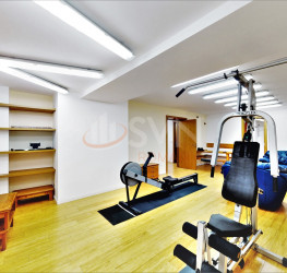 Casa, 7 camere, 469 mp Prahova/Breaza De Sus