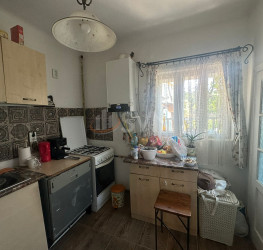 Casa, 7 camere, 84 mp Bucuresti/Bucurestii Noi