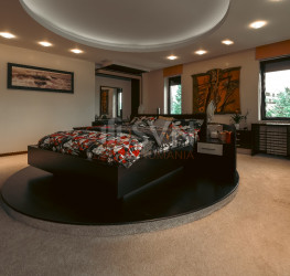 Casa, 7 rooms, 1260 mp Bucuresti/Baneasa