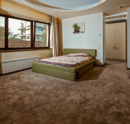 Casa, 7 rooms, 1260 mp Bucuresti/Baneasa