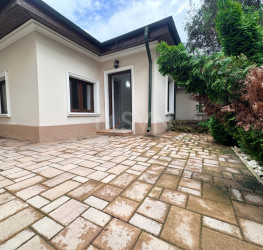 Casa, 7 rooms, 218 mp Bucuresti/Herastrau