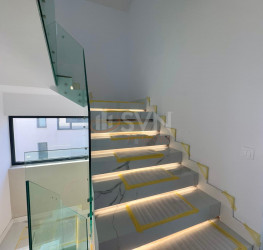 Casa, 7 rooms, 230 mp Ilfov/Tunari