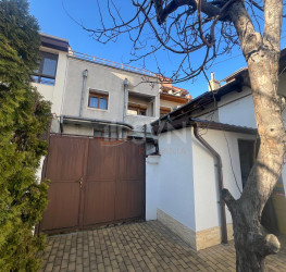 Casa, 7 rooms, 235 mp Bucuresti/Capitale
