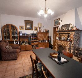 Casa, 7 rooms, 235 mp Bucuresti/Capitale