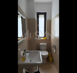 Casa, 7 rooms, 250 mp Bucuresti/Domenii