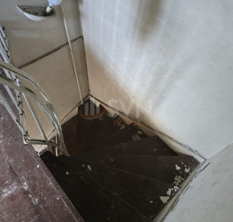 Casa, 7 rooms, 260 mp Bucuresti/Piata Unirii (s3)