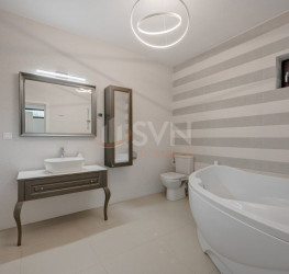 Casa, 7 rooms, 285 mp Bucuresti/Iancu Nicolae