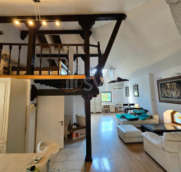 Casa, 7 rooms, 296 mp Bucuresti/Armeneasca