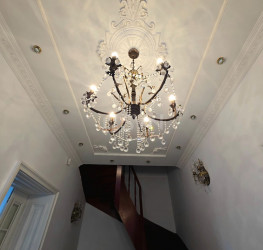 Casa, 7 rooms, 296 mp Bucuresti/Armeneasca