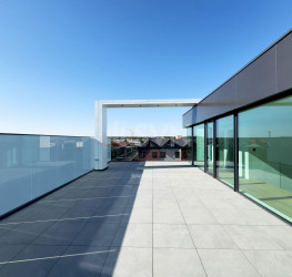 Casa, 7 rooms, 300 mp Ilfov/Voluntari