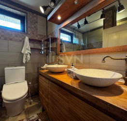 Casa, 7 rooms, 307.66 mp Ilfov/Balotesti