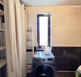 Casa, 7 rooms, 310 mp Bucuresti/Pipera