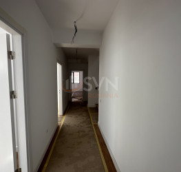 Casa, 7 rooms, 327 mp Bucuresti/Pipera