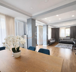 Casa, 7 rooms, 359.41 mp Bucuresti/Iancu Nicolae