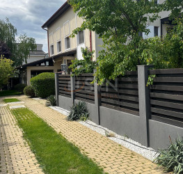 Casa, 7 rooms, 370 mp Bucuresti/Pipera