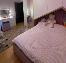 Casa, 7 rooms, 370 mp Bucuresti/Pipera