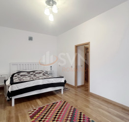 Casa, 7 rooms, 400 mp Brasov/Craiter