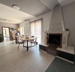 Casa, 7 rooms, 417.6 mp Bucuresti/Pipera