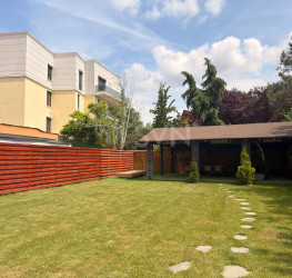Casa, 7 rooms, 417.6 mp Bucuresti/Pipera