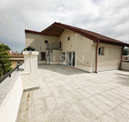 Casa, 7 rooms, 460 mp Bucuresti/Domenii