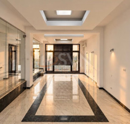 Casa, 7 rooms, 480 mp Bucuresti/Barbu Vacarescu