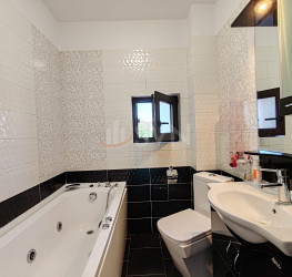 Casa, 8 camere, 208 mp Bucuresti/Vitan