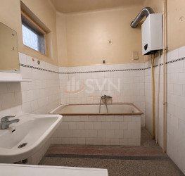 Casa, 8 camere, 230 mp Bucuresti/P-ta Alba Iulia