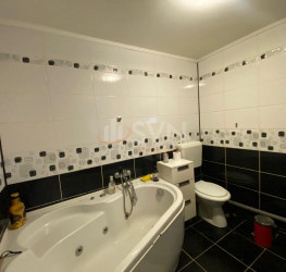 Casa, 8 camere, 240 mp Bucuresti/Giulesti